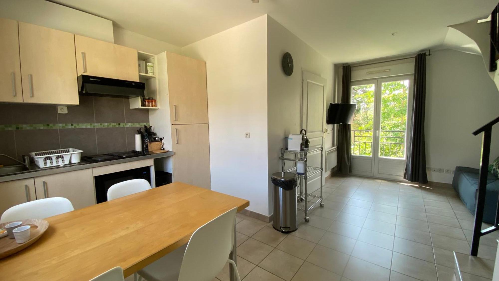 Le Duplex , Proche Gare Rer, Parking, Arrivee Autonome Apartment Palaiseau Bagian luar foto